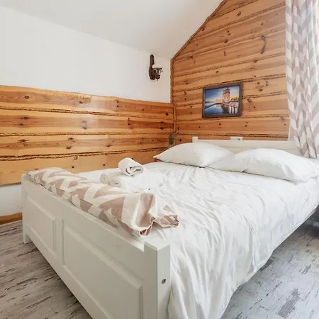 Pod Kicarzem Apartment *